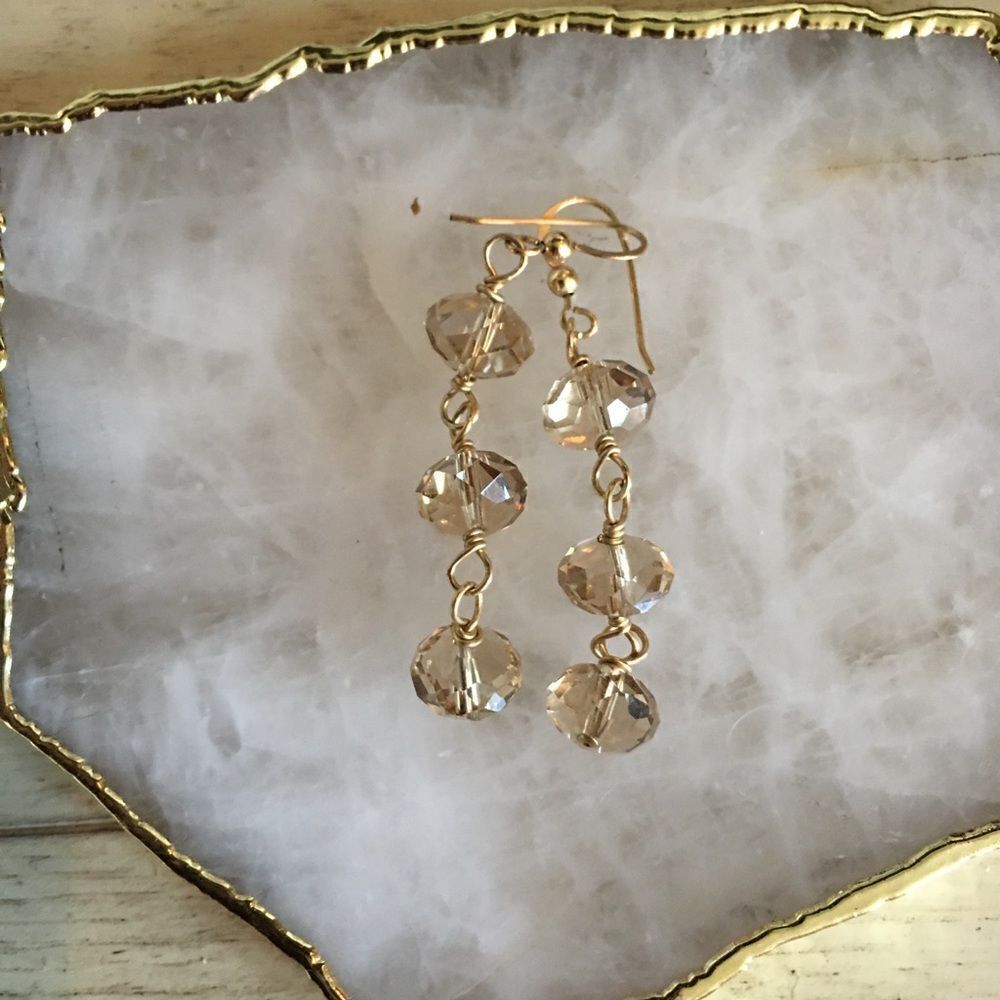 Three Dropopaquefacetedearrings! - image 2